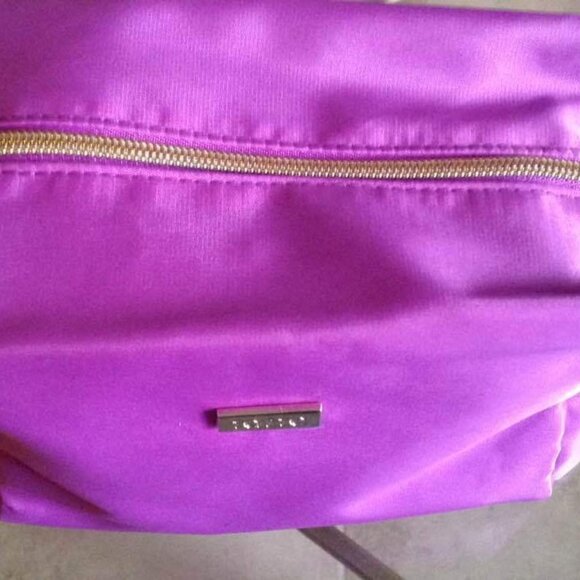 4  FOR $20 tarte LILAC Zippered Cosmetics Bag - Picture 2 of 6